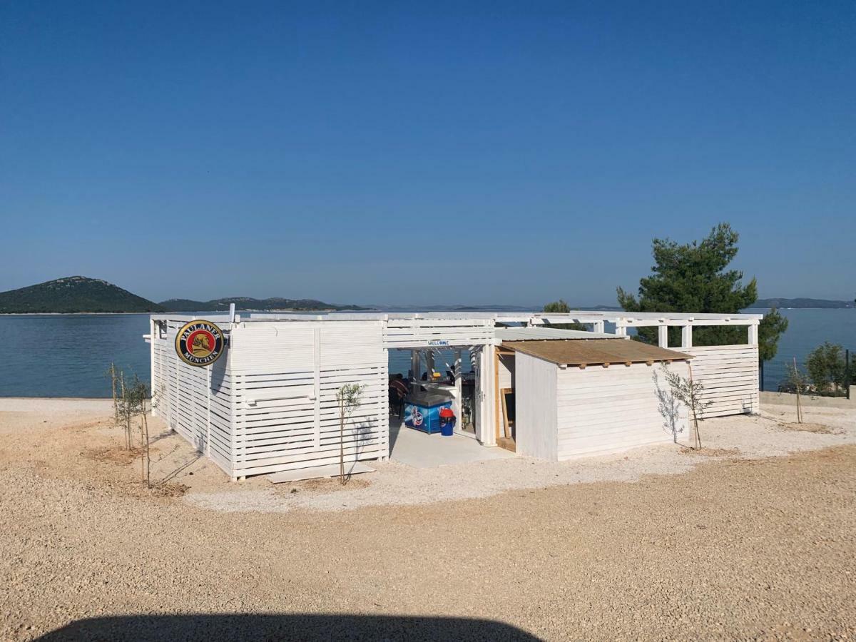 Beachvilla Willy / Haus 24 Пакоштане Экстерьер фото